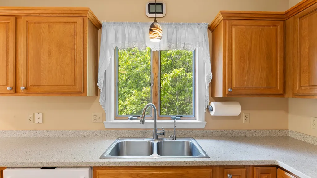 15 Cassidy Lane West Gardiner ME 04345