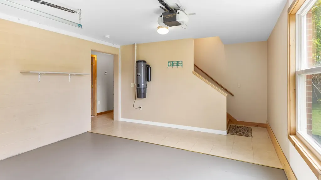 15 Cassidy Lane West Gardiner ME 04345