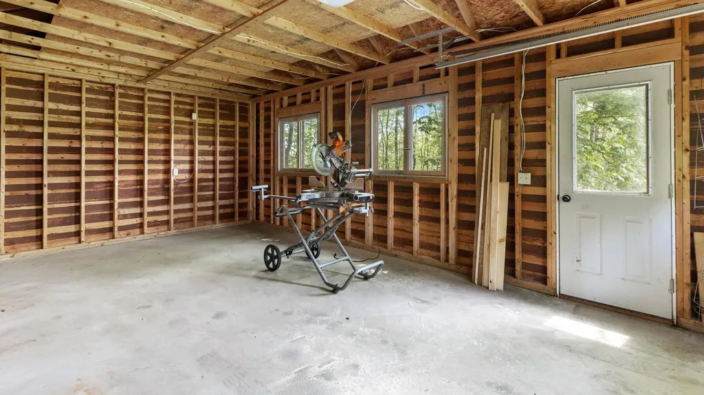 15 Cassidy Lane West Gardiner ME 04345