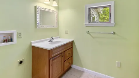 15 Cassidy Lane West Gardiner ME 04345