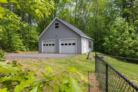 15 Cassidy Lane West Gardiner ME 04345
