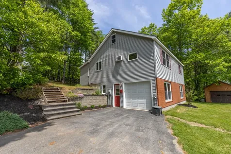 15 Cassidy Lane West Gardiner ME 04345