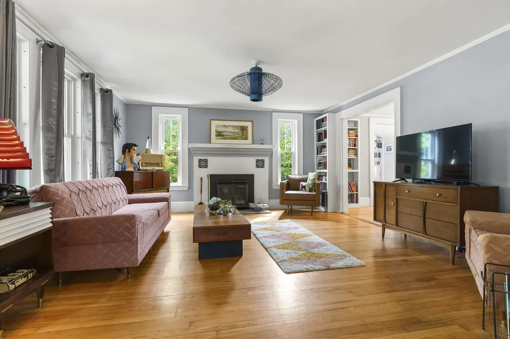 177 Bristol Road Damariscotta ME 04543