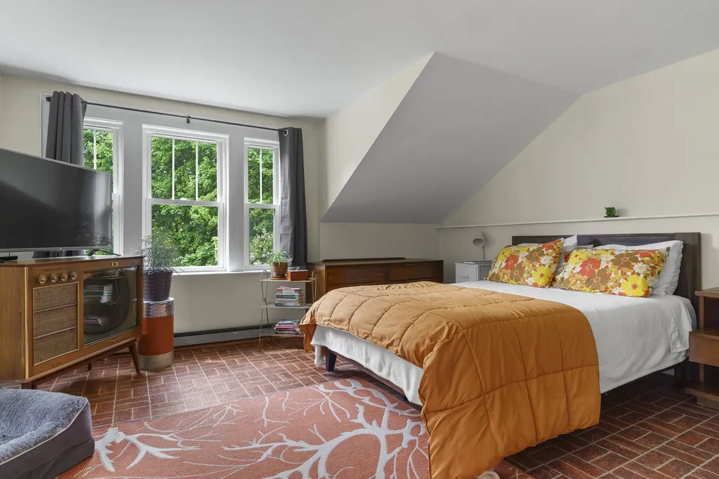 177 Bristol Road Damariscotta ME 04543