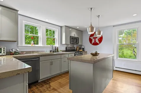 177 Bristol Road Damariscotta ME 04543