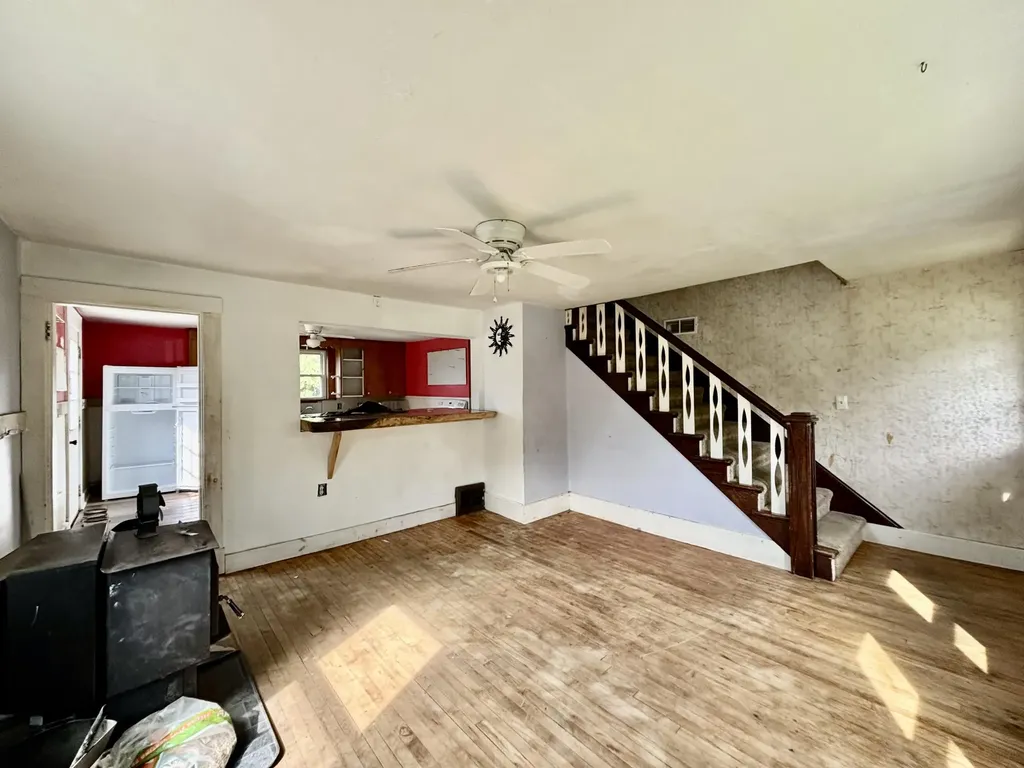 127 Montello Street Lewiston ME 04240