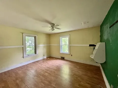 127 Montello Street Lewiston ME 04240