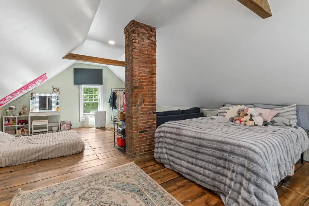 268 Kennebunk Road Alfred ME 04002