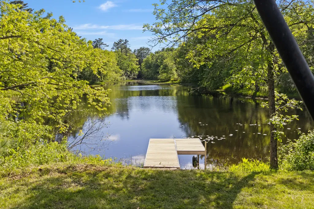 434 Main Street Oxford ME 04270