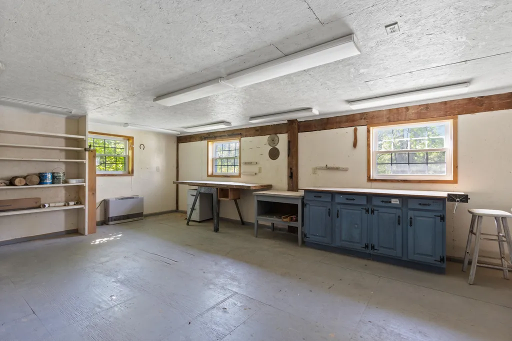 434 Main Street Oxford ME 04270