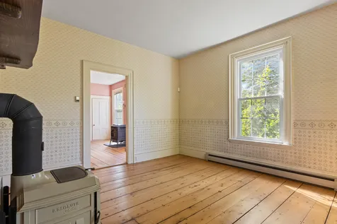 434 Main Street Oxford ME 04270