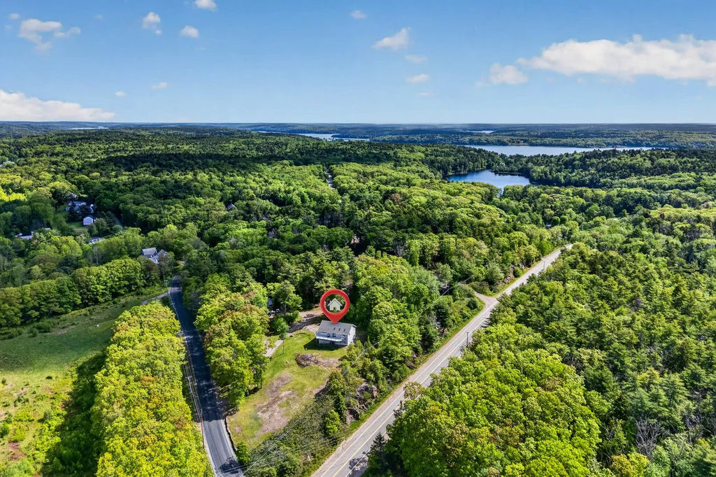 1 Echo Lake Road Boothbay Harbor ME 04538