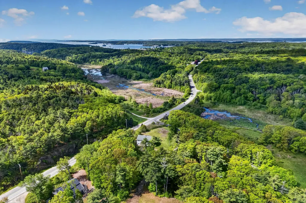 1 Echo Lake Road Boothbay Harbor ME 04538