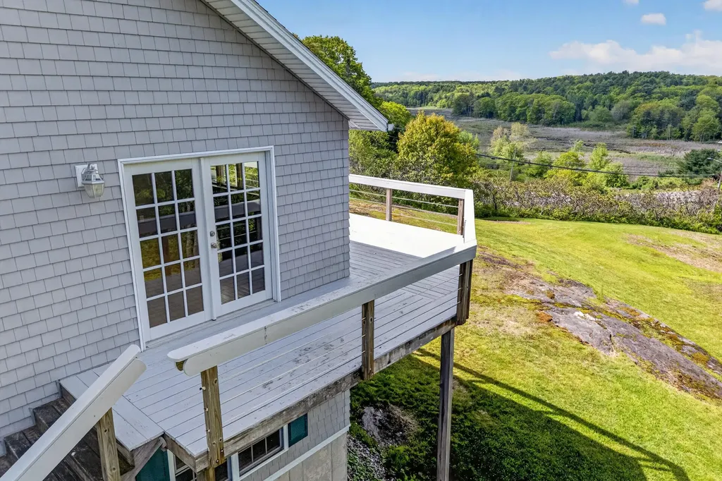 1 Echo Lake Road Boothbay Harbor ME 04538