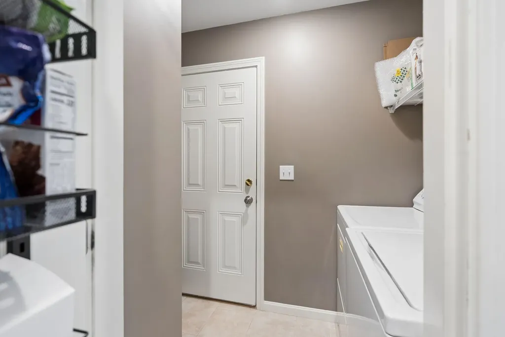 14 Larkspur Lane Brunswick ME 04011