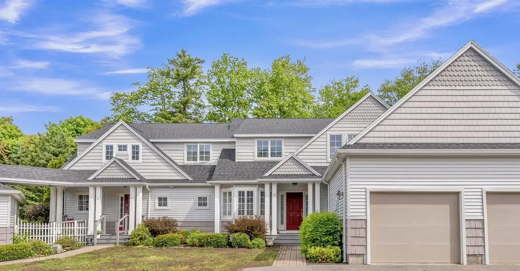 14 Larkspur Lane Brunswick ME 04011