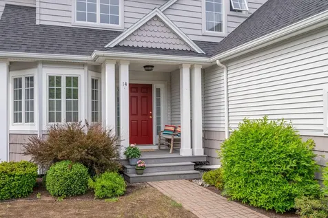 14 Larkspur Lane Brunswick ME 04011