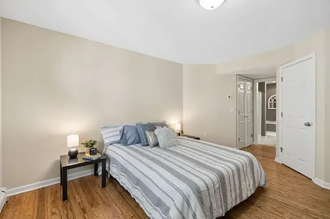 14 Larkspur Lane Brunswick ME 04011