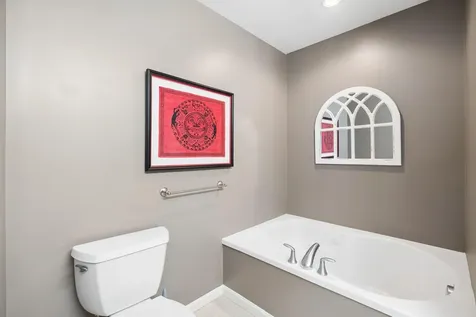 14 Larkspur Lane Brunswick ME 04011
