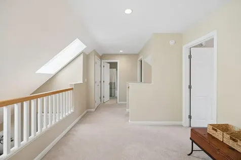 14 Larkspur Lane Brunswick ME 04011