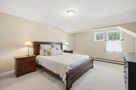 14 Larkspur Lane Brunswick ME 04011