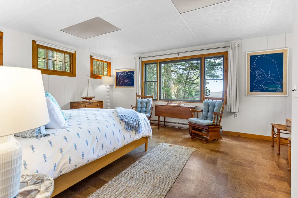 30 Cedar Bush Lane Southport ME 04576