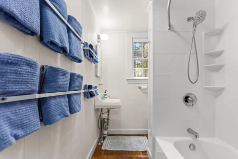 30 Cedar Bush Lane Southport ME 04576