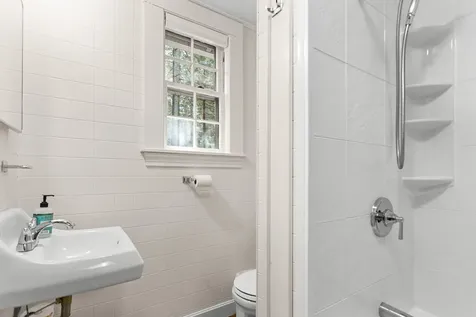 30 Cedar Bush Lane Southport ME 04576