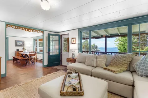 30 Cedar Bush Lane Southport ME 04576