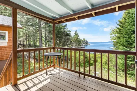 30 Cedar Bush Lane Southport ME 04576