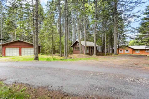 30 Cedar Bush Lane Southport ME 04576