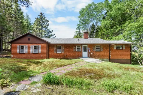 30 Cedar Bush Lane Southport ME 04576