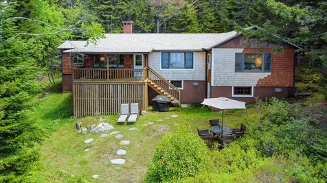30 Cedar Bush Lane Southport ME 04576