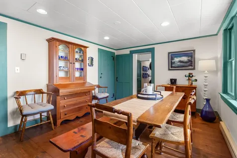 30 Cedar Bush Lane Southport ME 04576