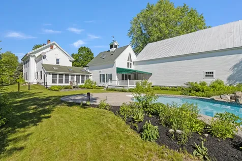 434 Main Street Oxford ME 04270