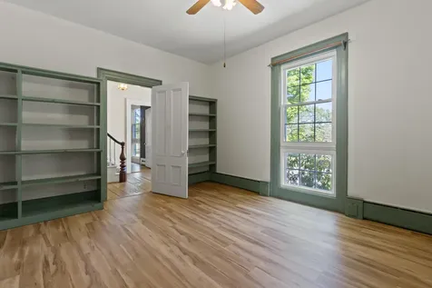 434 Main Street Oxford ME 04270