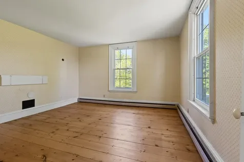 434 Main Street Oxford ME 04270