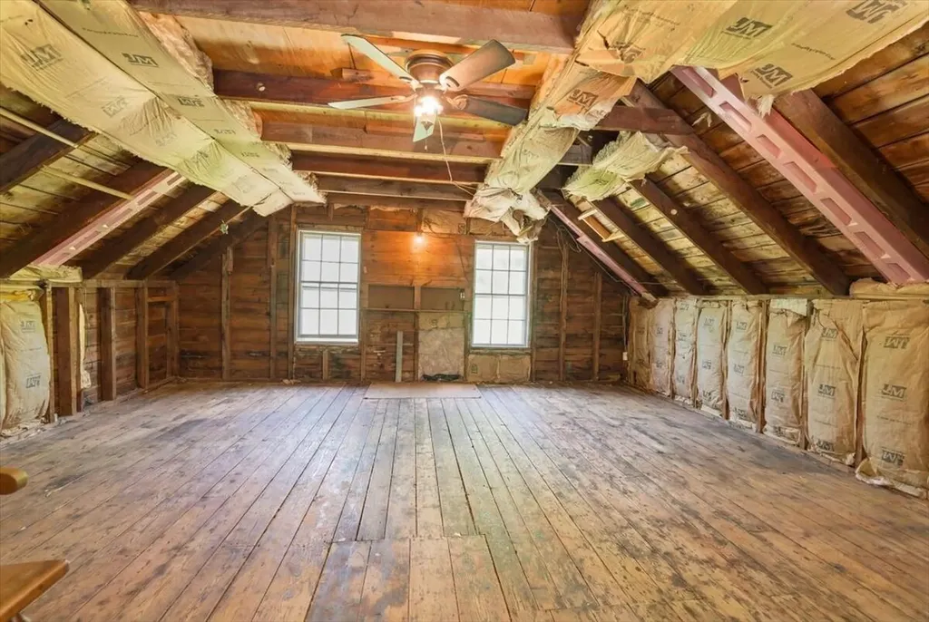 180 Bremen Road Waldoboro ME 04572