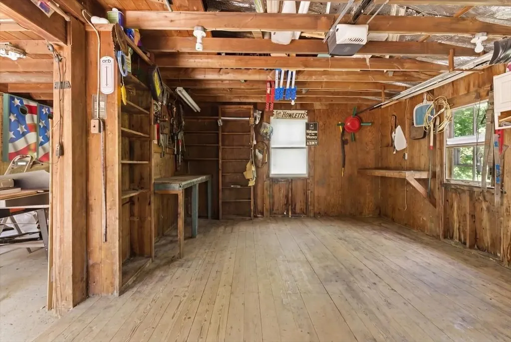 180 Bremen Road Waldoboro ME 04572
