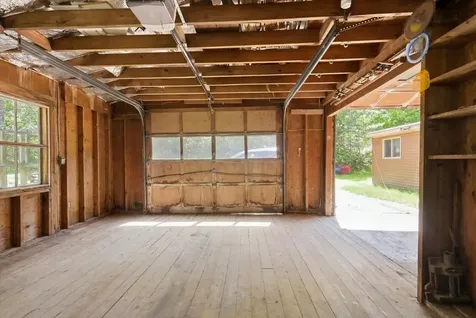180 Bremen Road Waldoboro ME 04572
