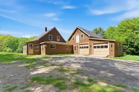 180 Bremen Road Waldoboro ME 04572