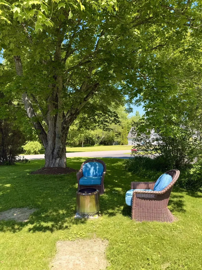 24 Pierce Street Gardiner ME 04345