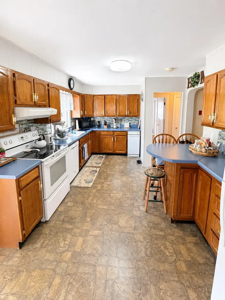 15 Lamothe Avenue Biddeford ME 04005