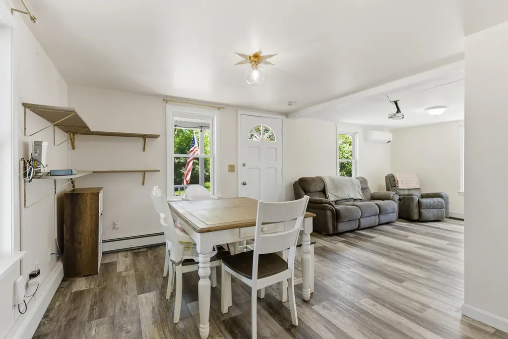 51 Dow Avenue Lewiston ME 04240