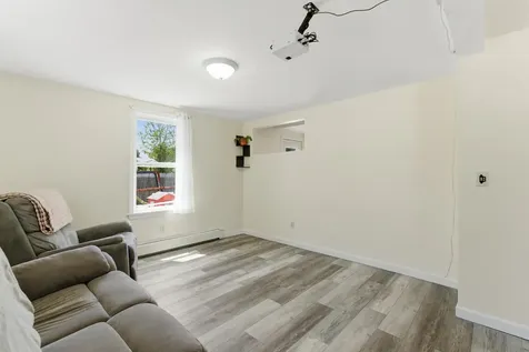 51 Dow Avenue Lewiston ME 04240
