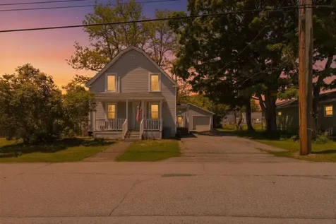 51 Dow Avenue Lewiston ME 04240