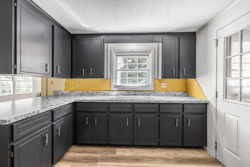 807 Higgins Road Pittsfield ME 04967
