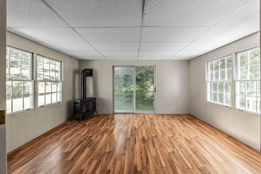 807 Higgins Road Pittsfield ME 04967