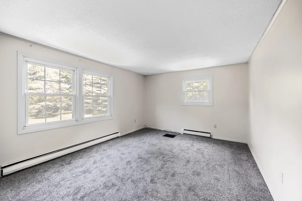 807 Higgins Road Pittsfield ME 04967