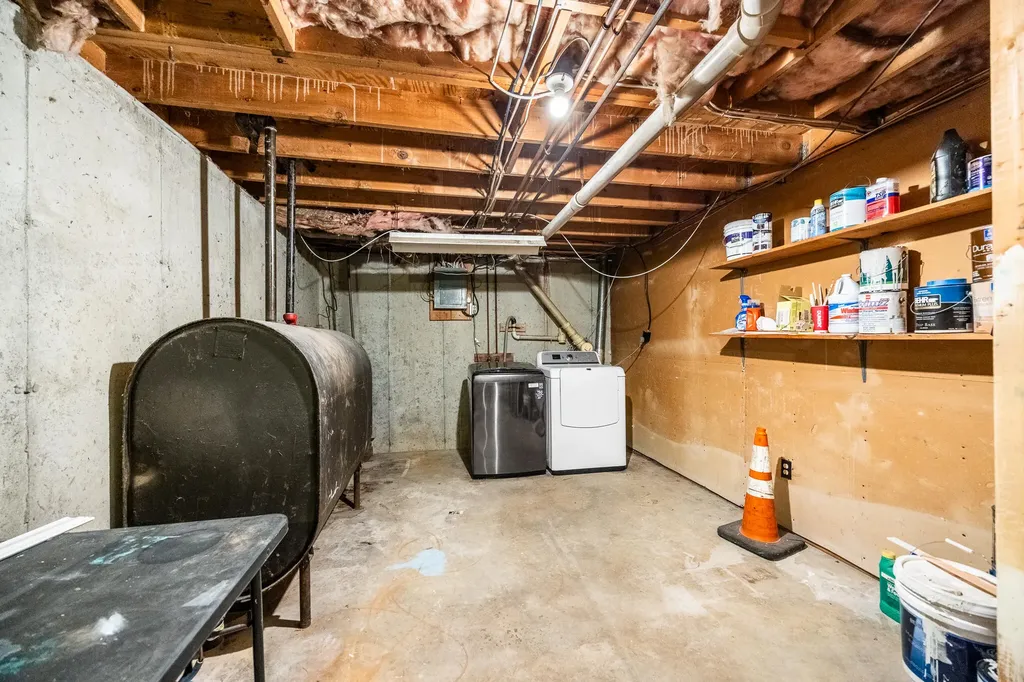 807 Higgins Road Pittsfield ME 04967